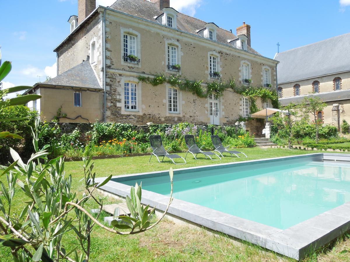 Le Presbytere Du Vigneau Ménil Esterno foto